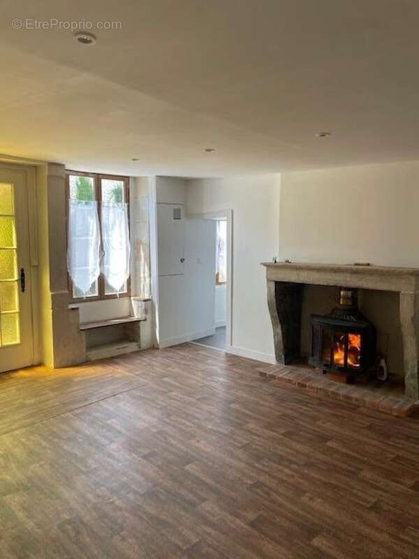 Maison 54 m² à Gommeville  - photo 4