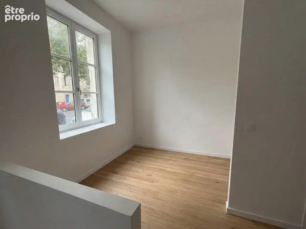 Appartement 1 pièce 27 m² à vendre à Bordeaux (33000) - photo 2
