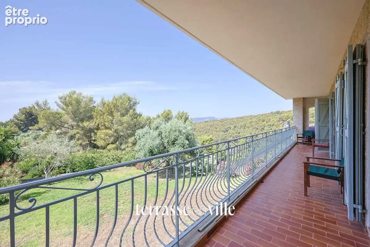 La ciotat - villa de caractere t6 - 270m2 - terrasse - parcelle 6000m2 - 1655000€ - photo 21
