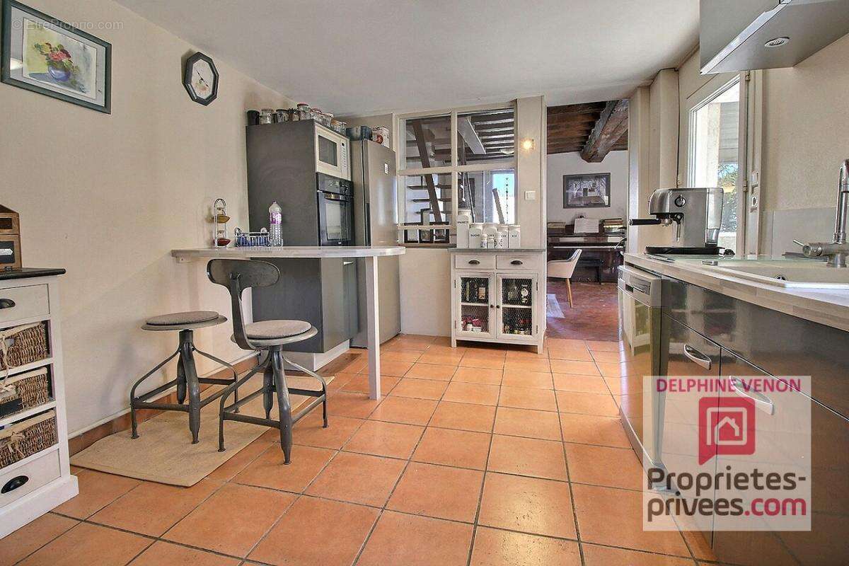 Exclusivité - Maison quartier du Port à 2 pas des commerces et de la Loire à Chateauneuf Sur Loire - photo 2