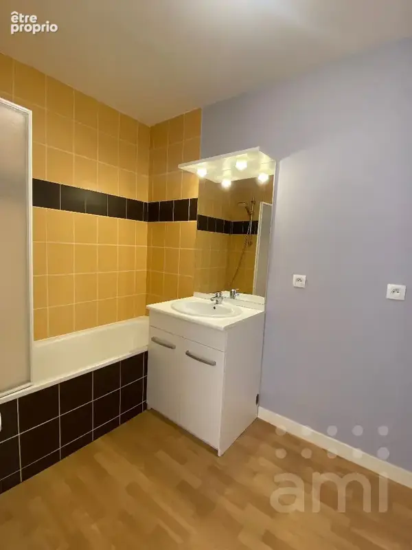 Appartement Niort 2 pièces 48 m2 - photo 6