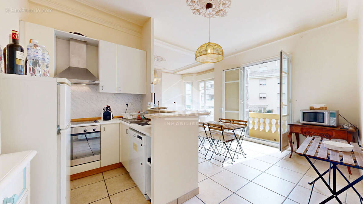 Appartement à NICE