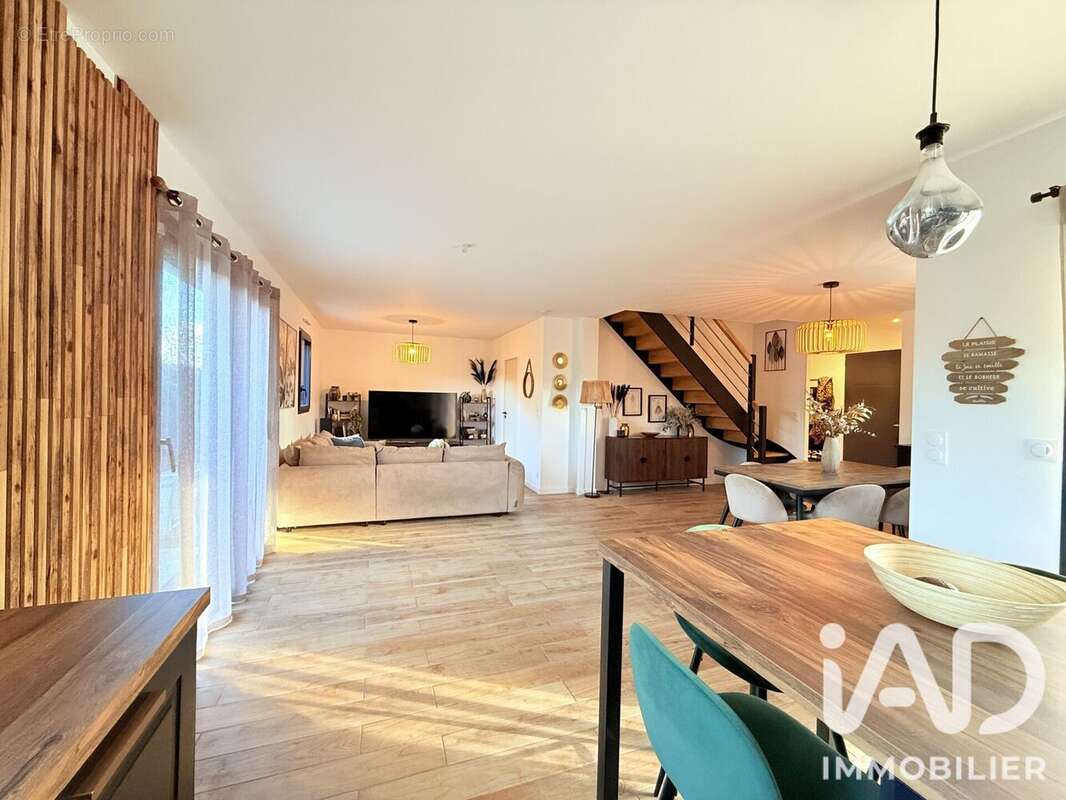 Maison 109 m² à Cancale  - photo 3
