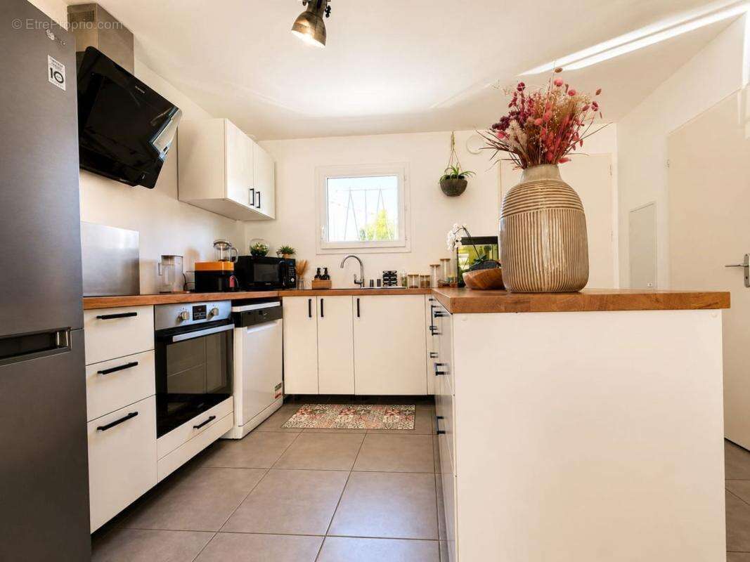 Maison à POUSSAN