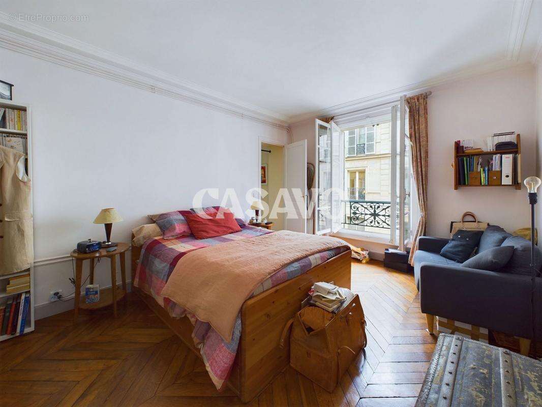 Appartement à PARIS-4E