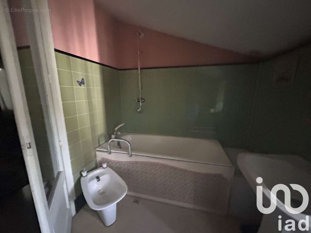 Photo 6 - Appartement à GOND-PONTOUVRE