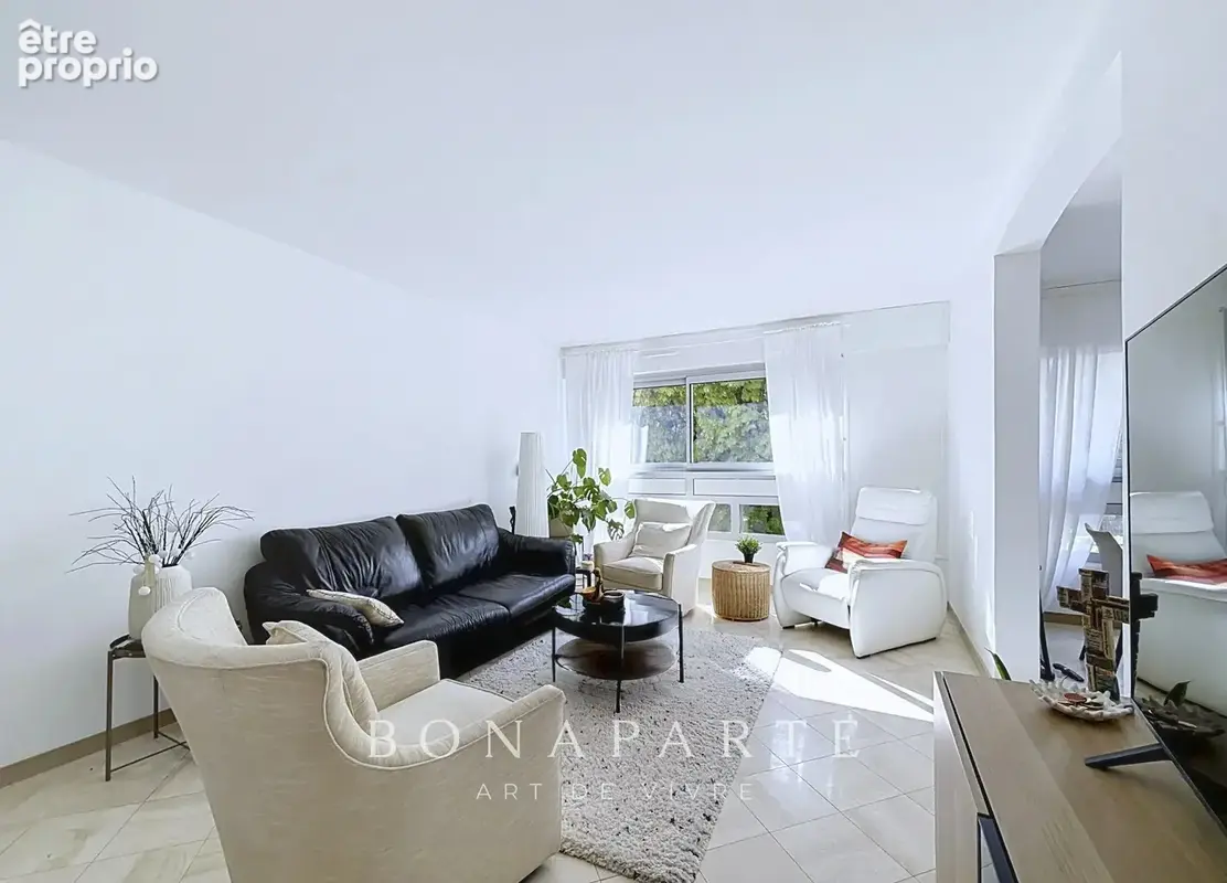 Ferney voltaire  t4 de 86m²  centre ville - photo 3