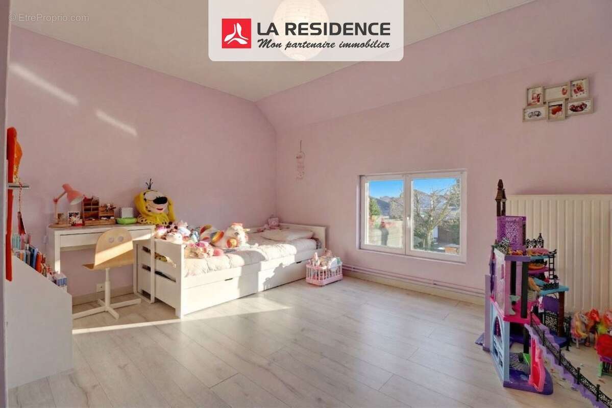 Maison 110 m² à Houdan  - photo 7