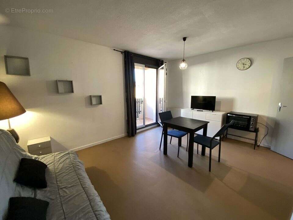 Appartement à CAZAUBON