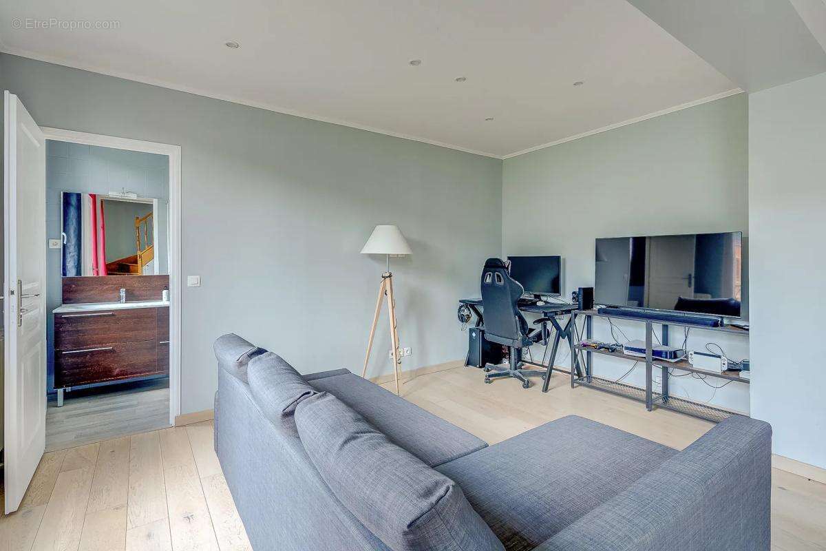 Appartement à CHAVILLE