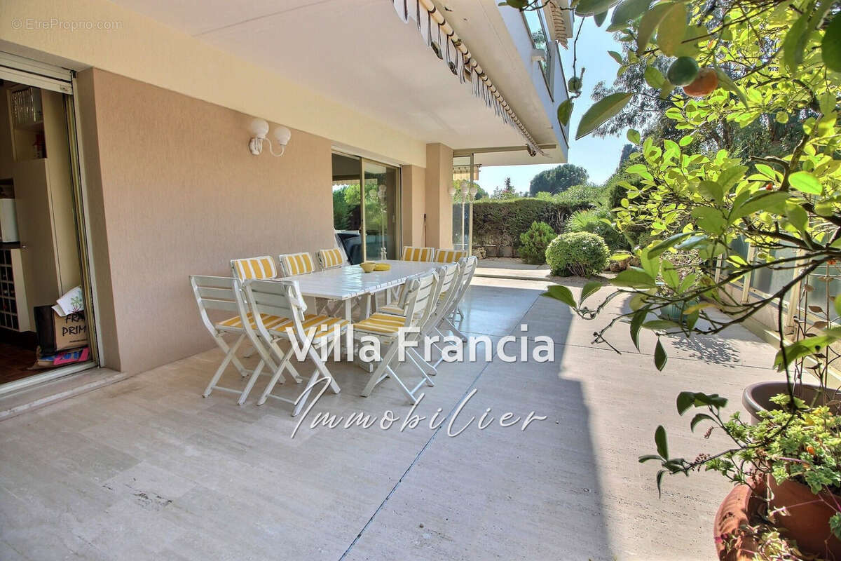 Appartement à CANNES