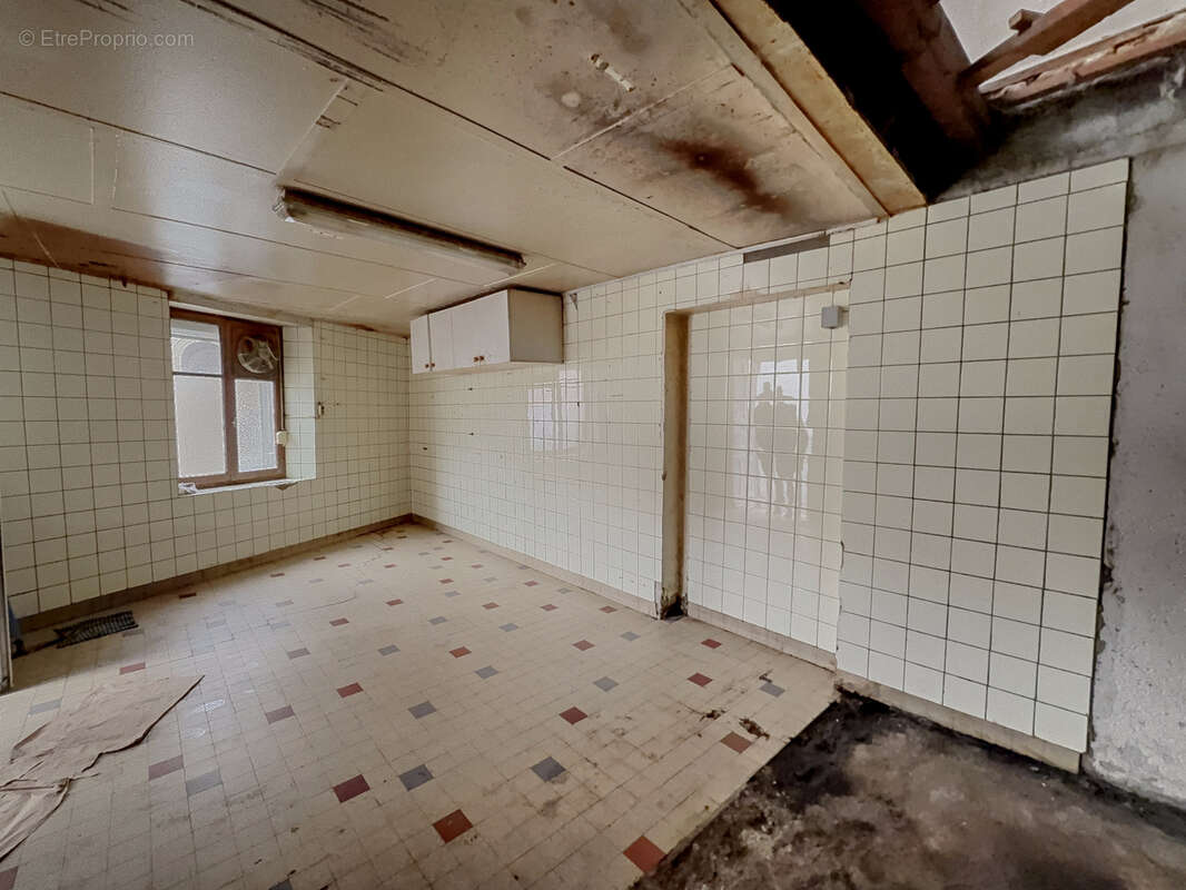 Autre à PONT-DE-ROIDE