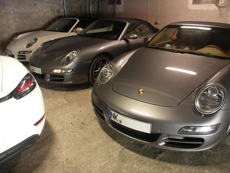 Commerce à MOUSTIERS-SAINTE-MARIE