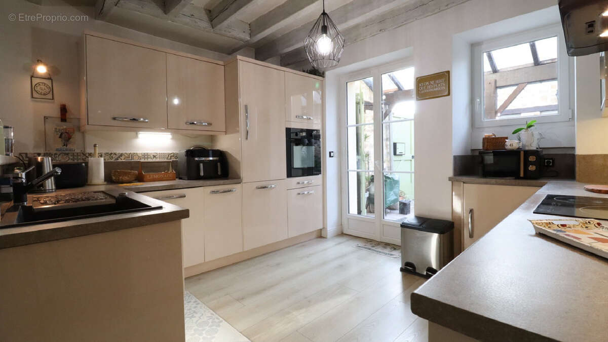 Maison à MOIGNY-SUR-ECOLE