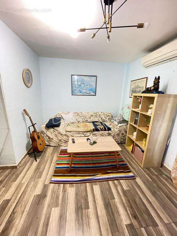 Appartement à PORT-DE-BOUC