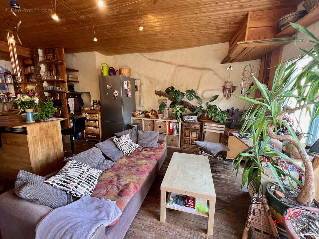 Maison à BUIS-LES-BARONNIES