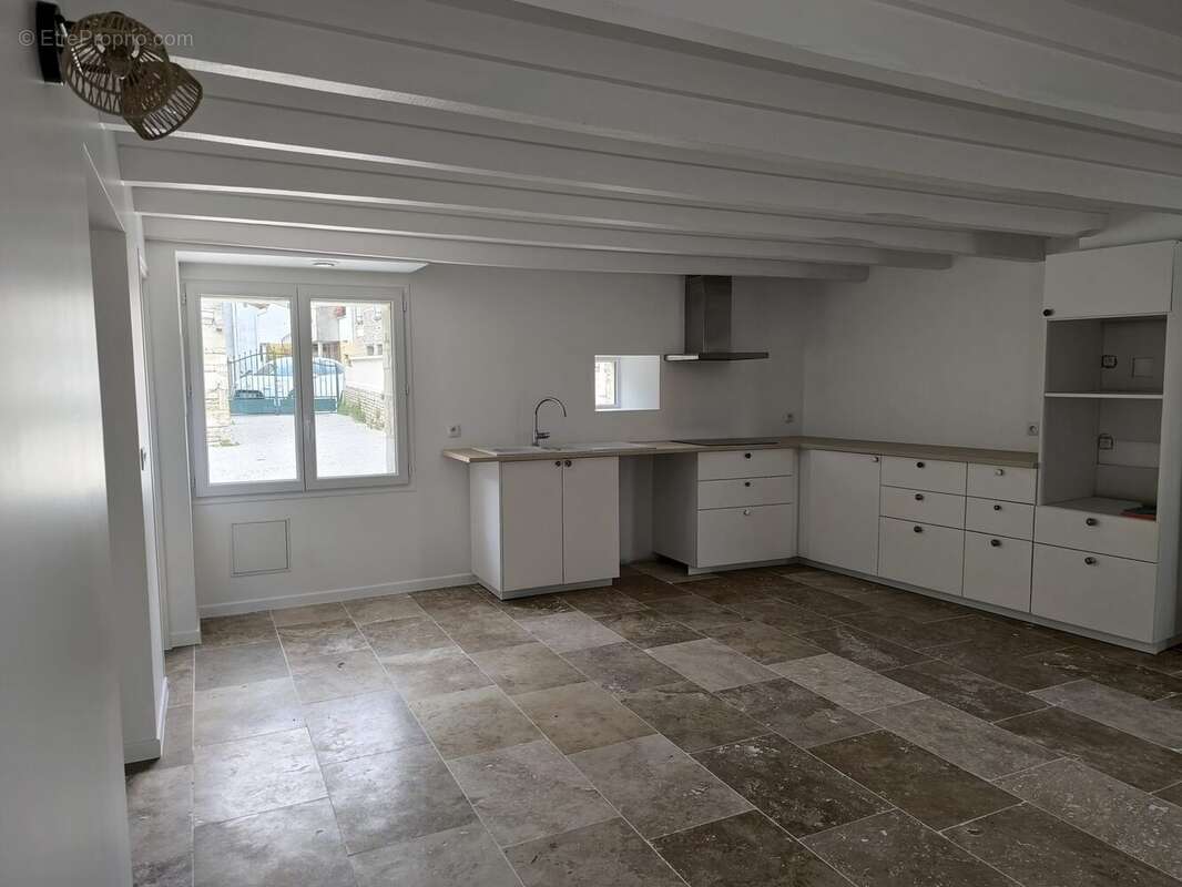 Maison 84 m² à Couture-D'argenson  - photo 7