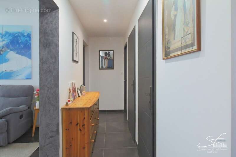 Appartement à BARBERAZ