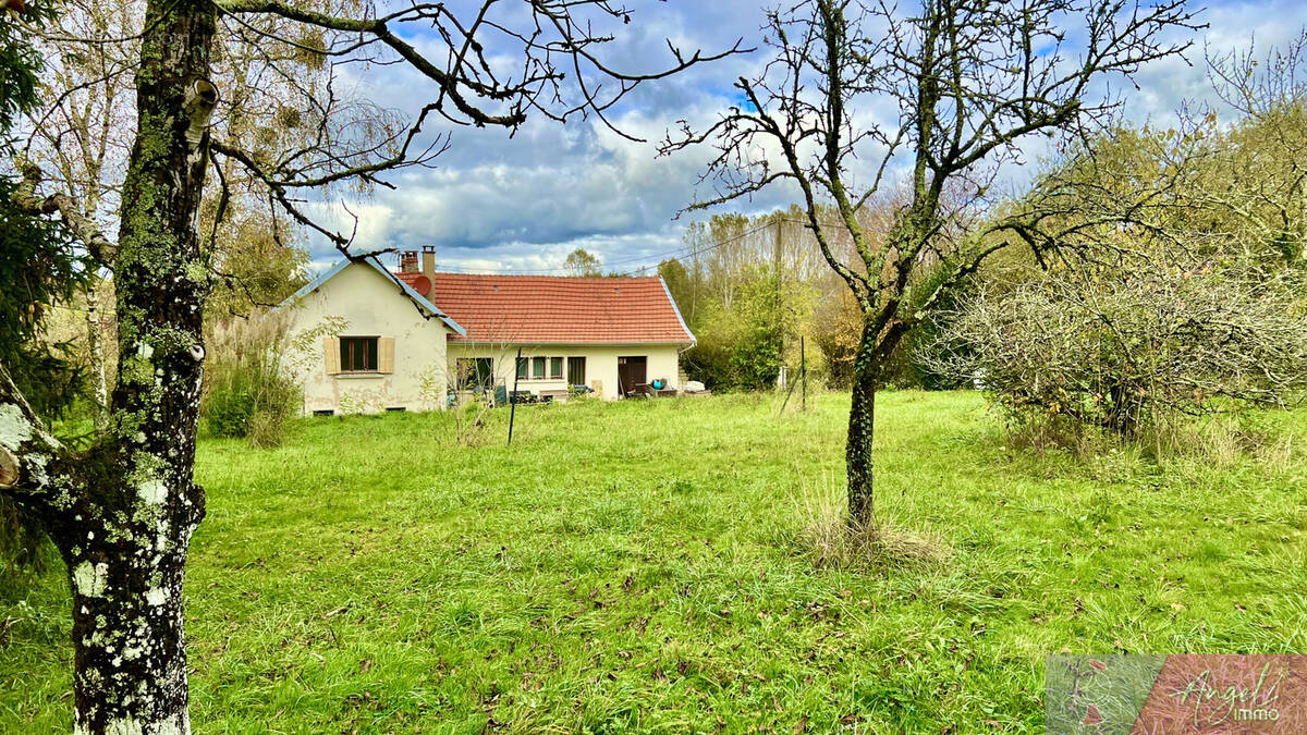 Maison à CHEMENOT