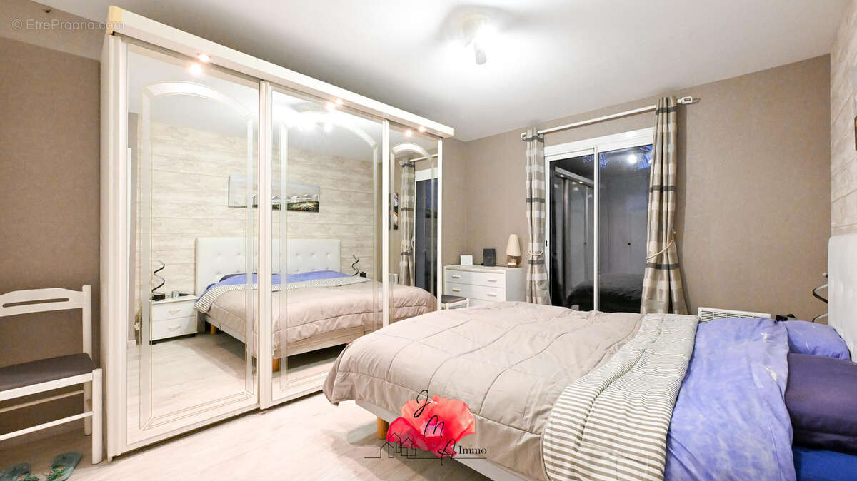 Maison à BEUZEVILLE-LA-GRENIER