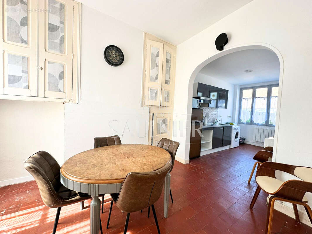 Maison à GENILLE