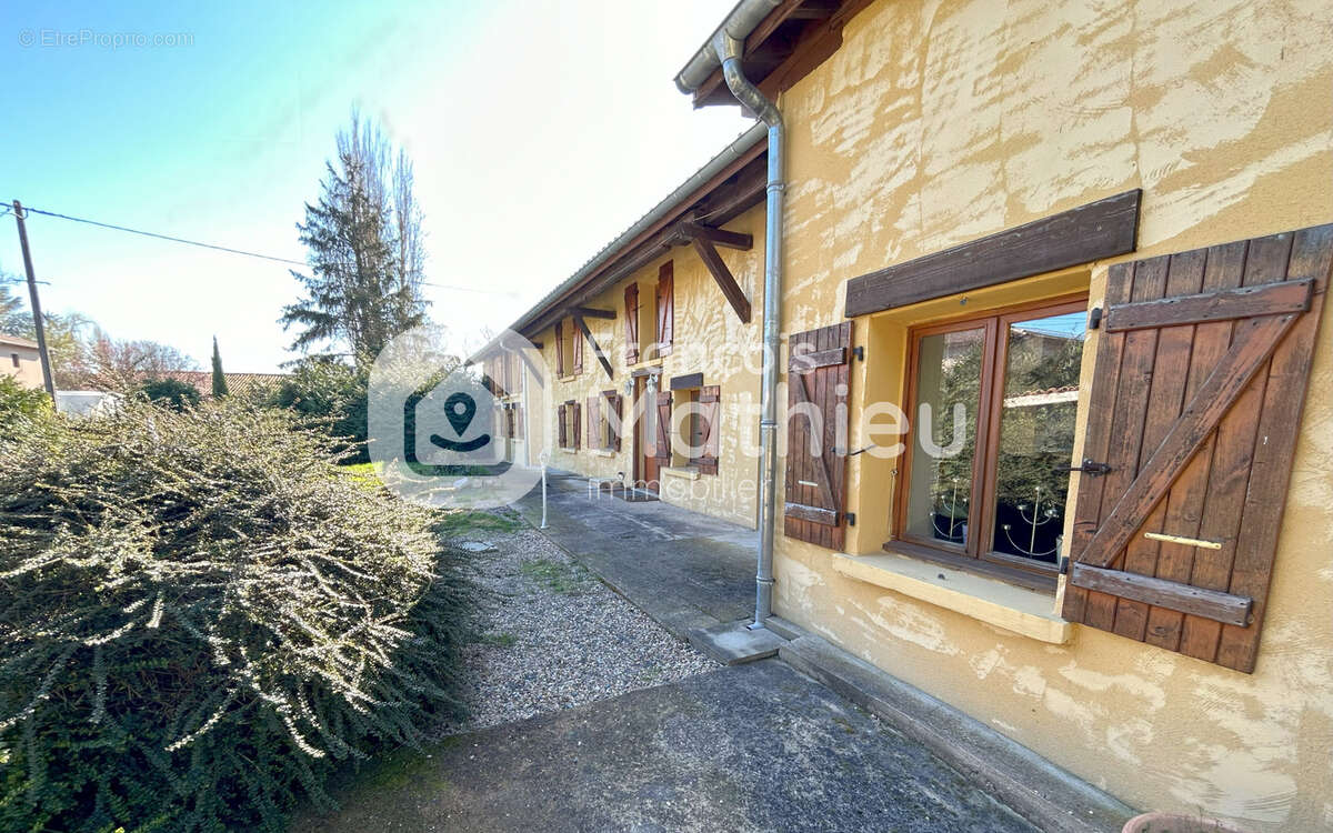 Maison à SAINT-TRIVIER-SUR-MOIGNANS