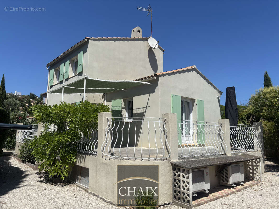 Maison à ROQUEFORT-LA-BEDOULE