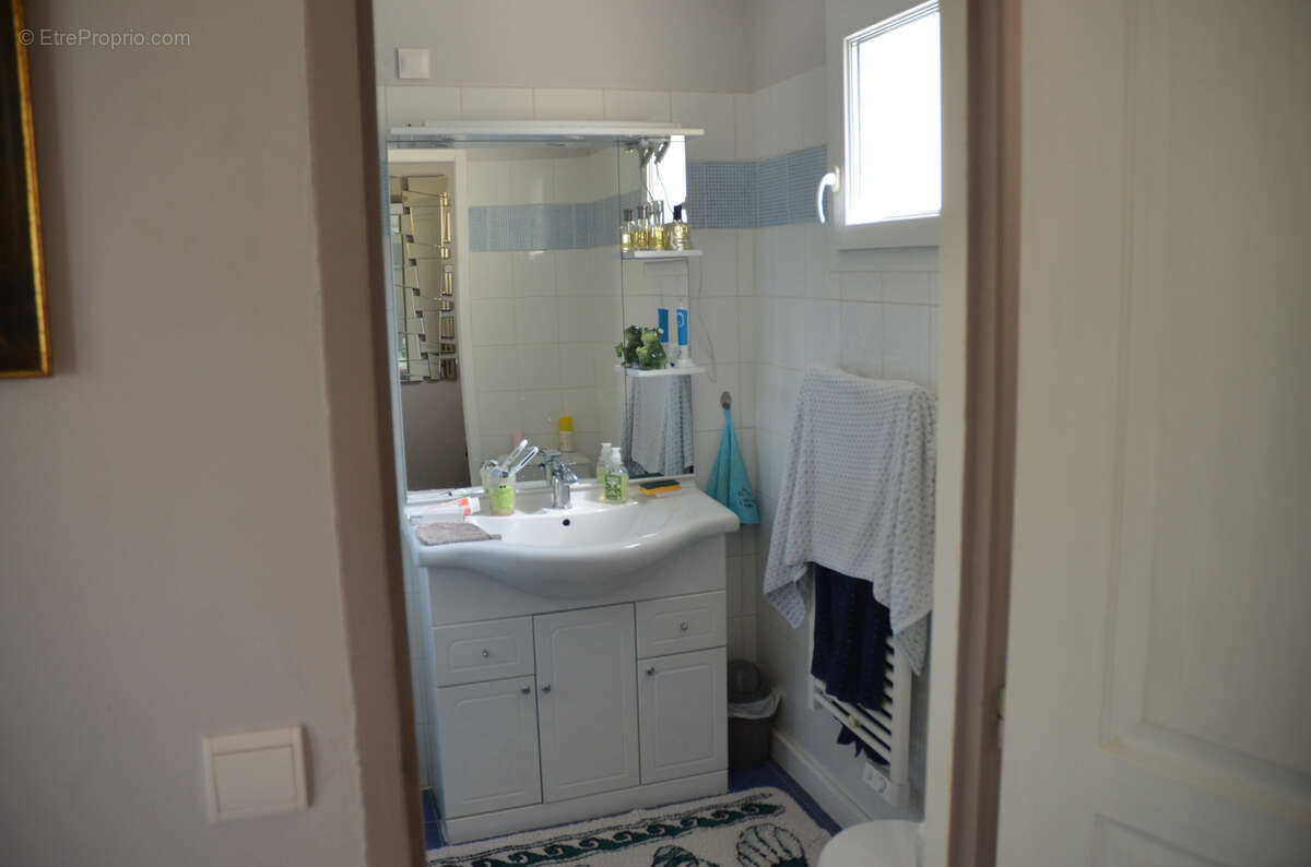 Maison à ISSAMOULENC