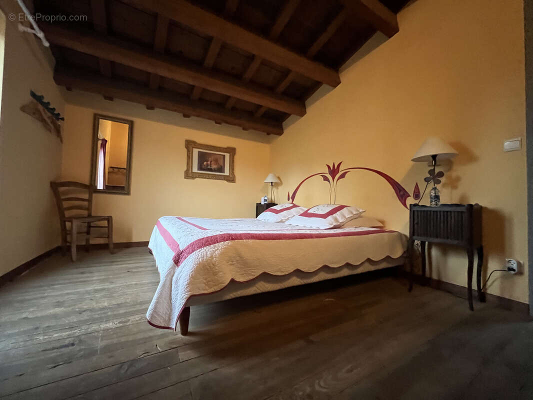 Maison à CASCASTEL-DES-CORBIERES