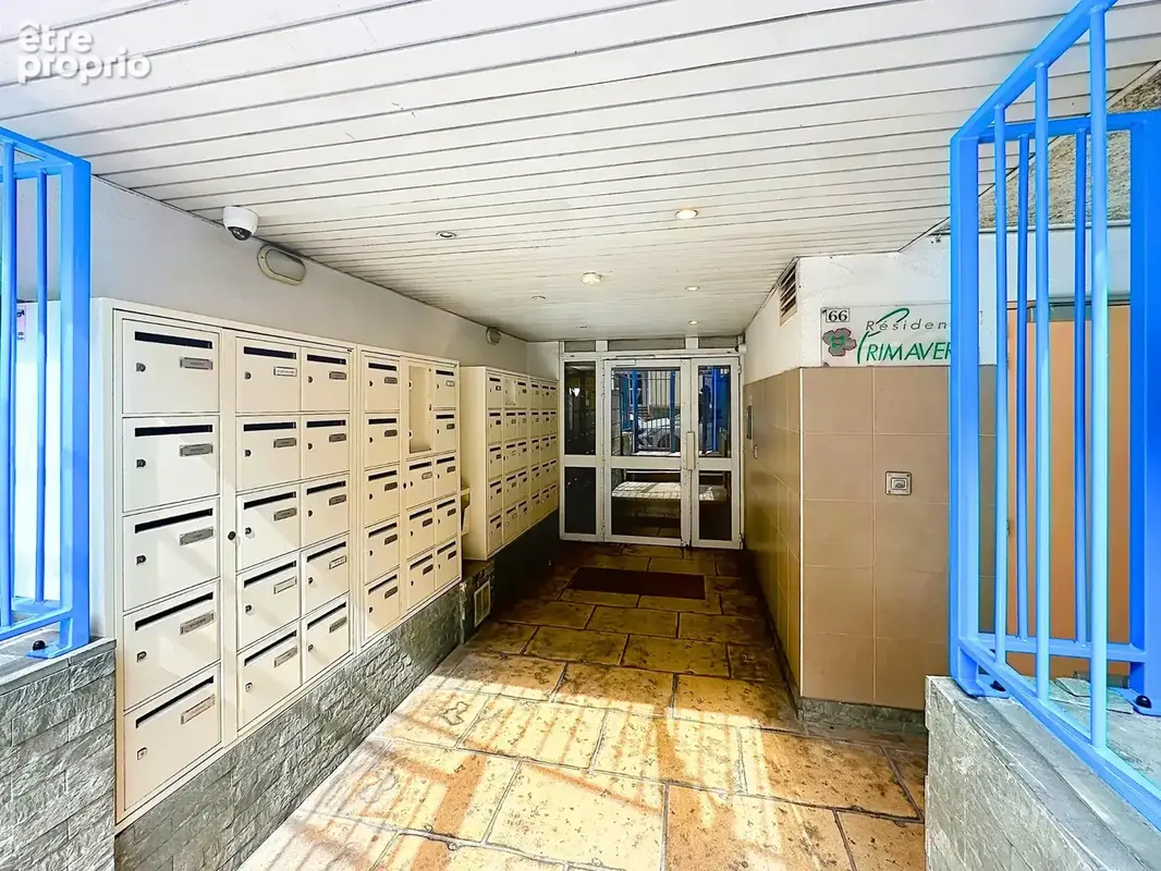 Vaste studio à vendre à Nice (06000) - photo 14