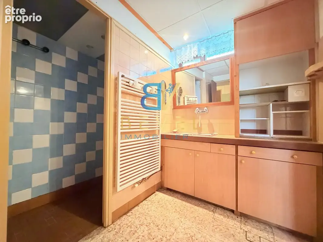 (73) VILLARGONDRAN - Jolie maison avec beaux extérieurs - 5 chambres - Garage & Atelier - Véranda - Rare à la - photo 25