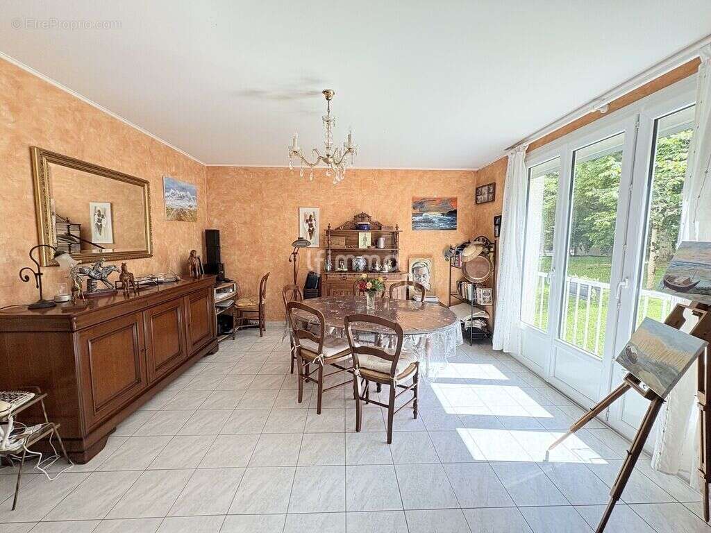 Appartement à CARBON-BLANC