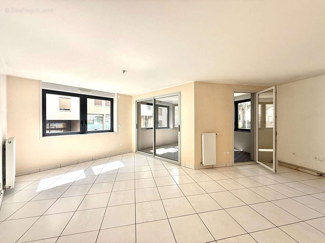 Appartement à LYON-7E