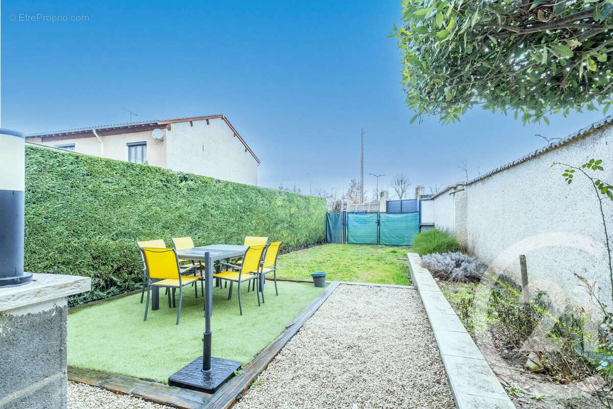 Appartement à BELLEVILLE