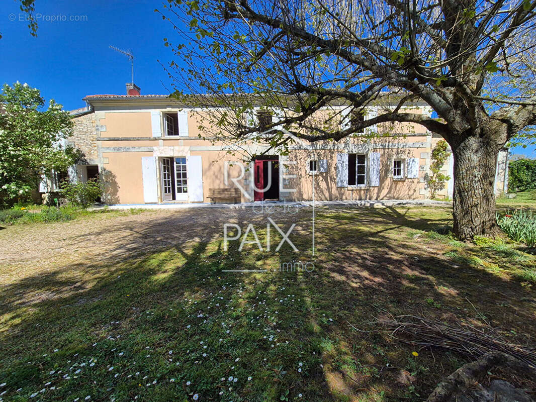 Maison à ANGLIERS