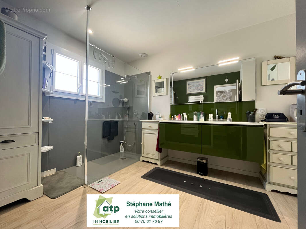 Maison à SAINT-DENIS-LA-CHEVASSE