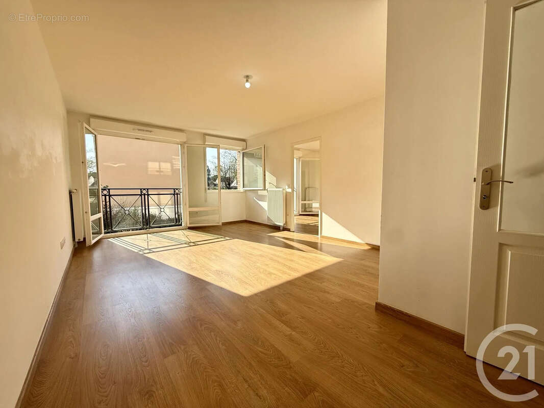 Appartement à FONTAINEBLEAU