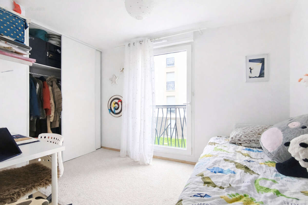 Appartement à OZOIR-LA-FERRIERE