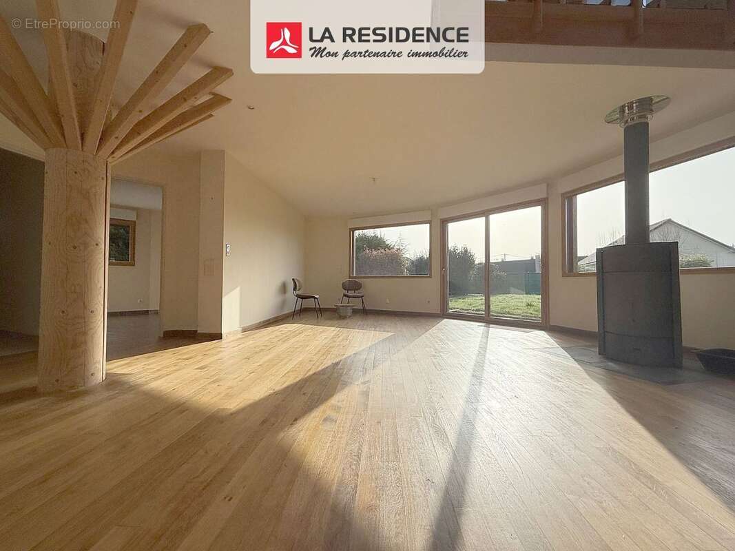 Maison à PACY-SUR-EURE