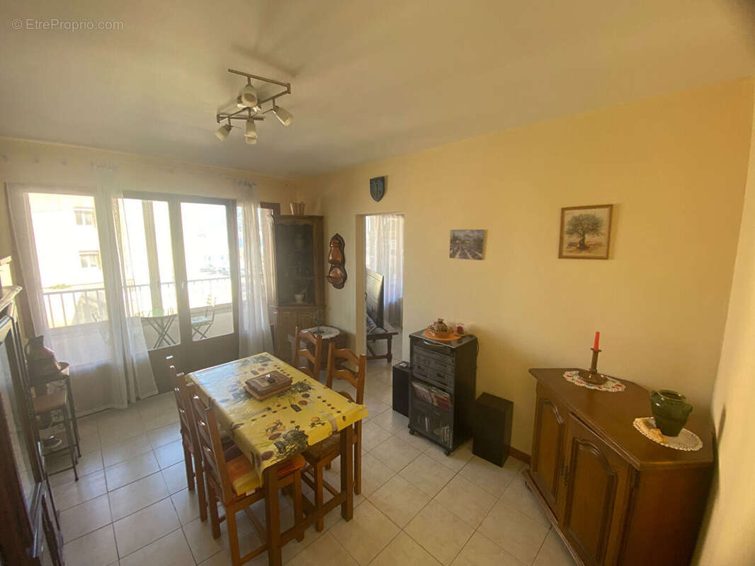 Appartement à SAINT-MANDRIER-SUR-MER