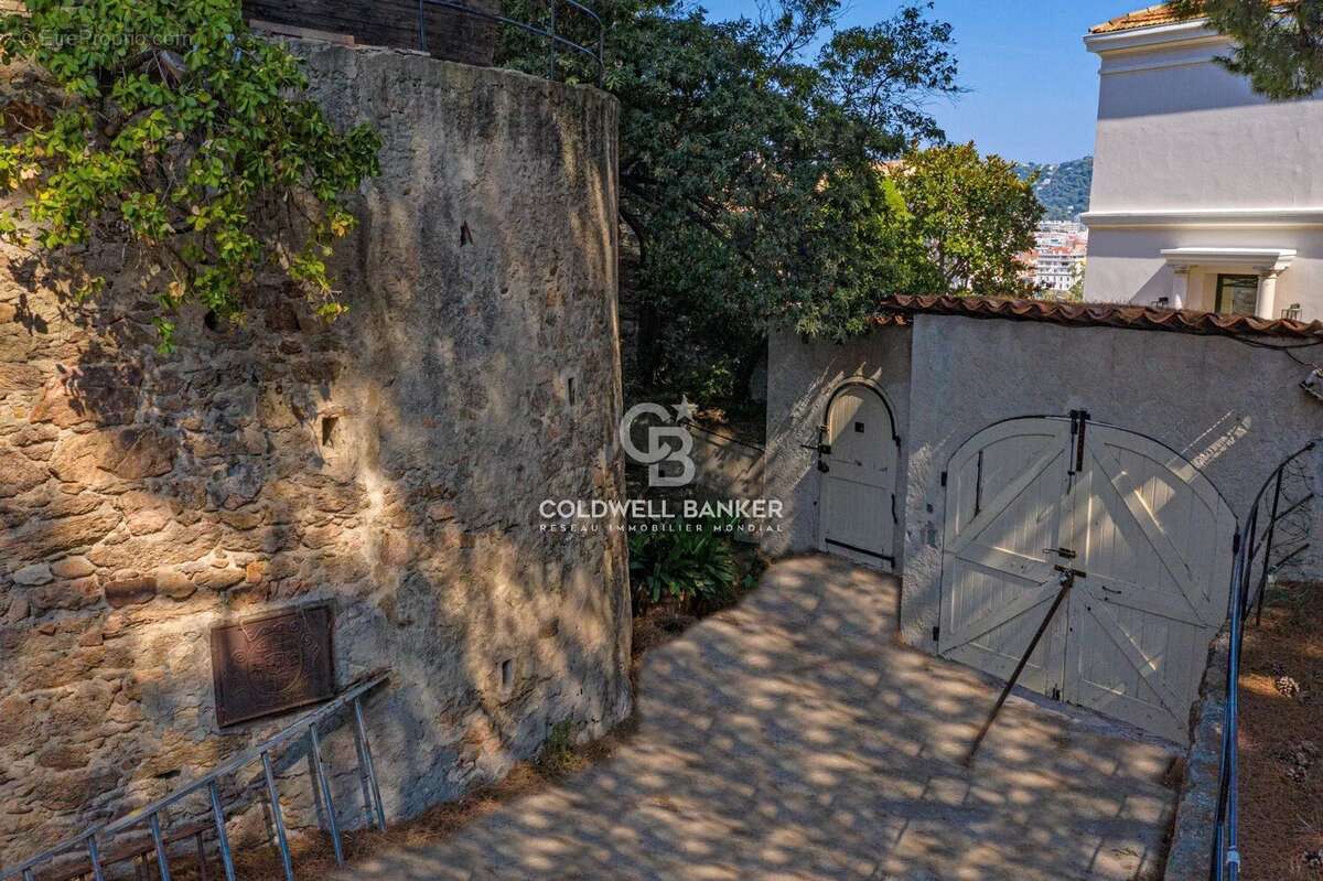 Maison à CANNES
