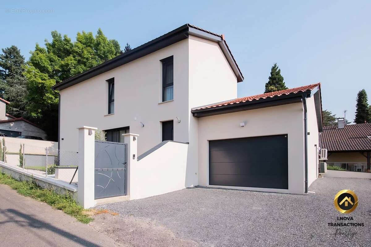 Maison à VILLEFRANCHE-SUR-SAONE