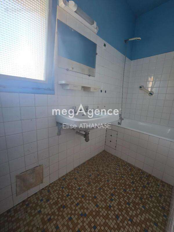 Maison de bourg en pierre 4 chambres - photo 9