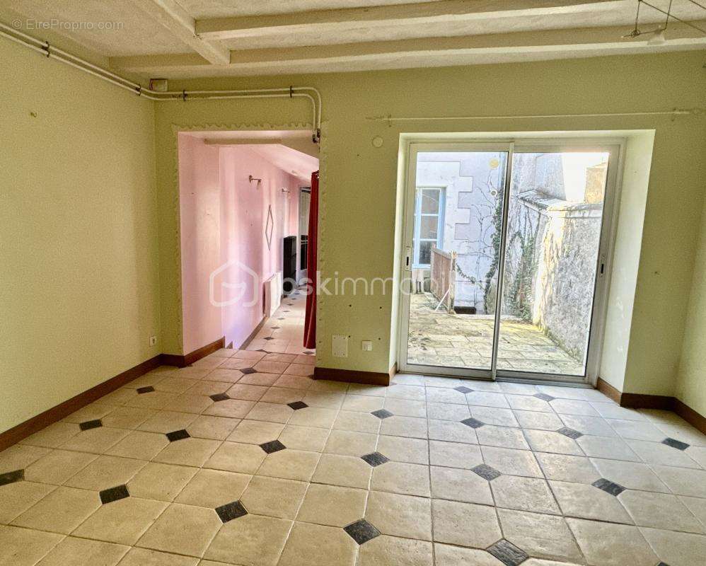 Maison à ATHEE-SUR-CHER