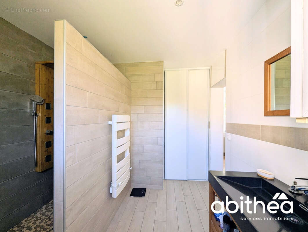 Maison à SAINT-CIERS-D&#039;ABZAC