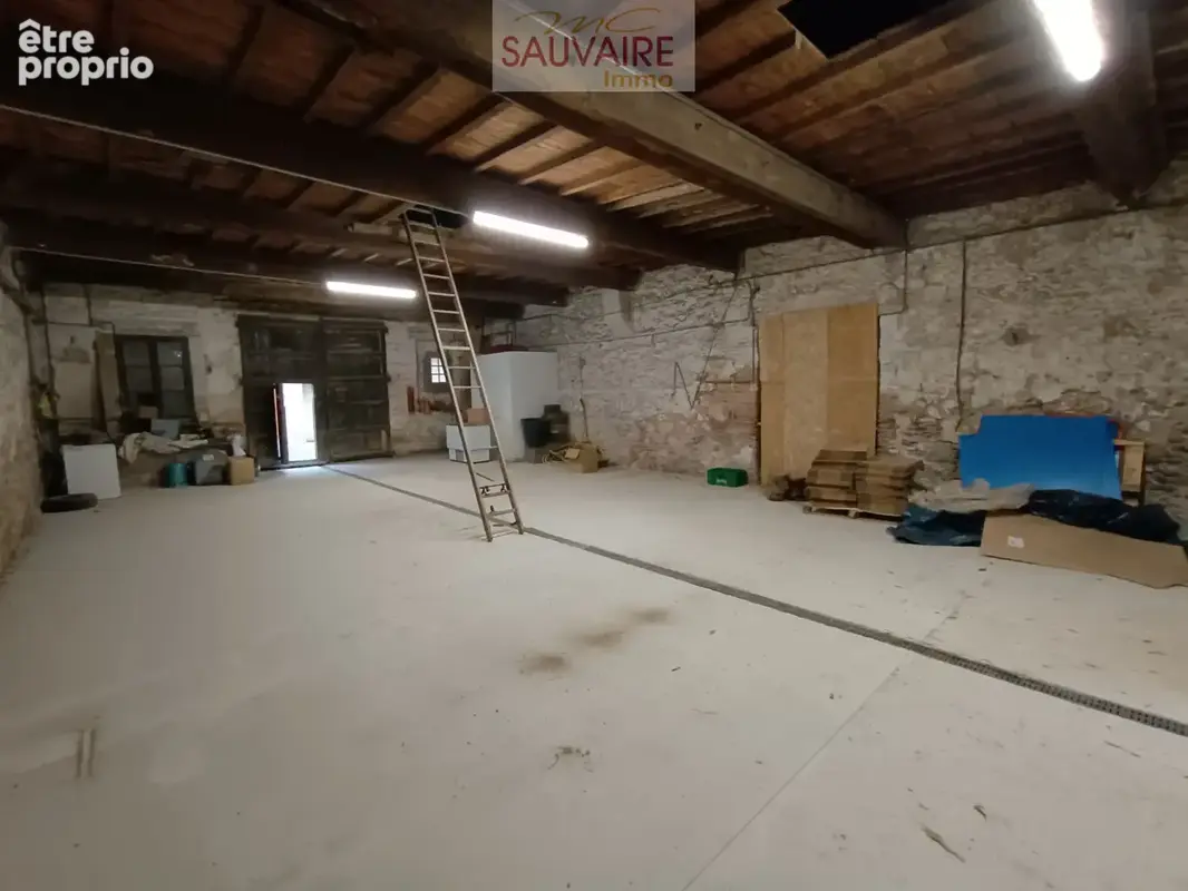 Grange de caractère avec permis de construire pour deux appartements - photo 3