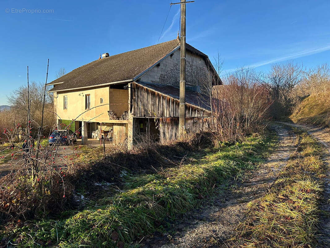 Maison à BRENOD