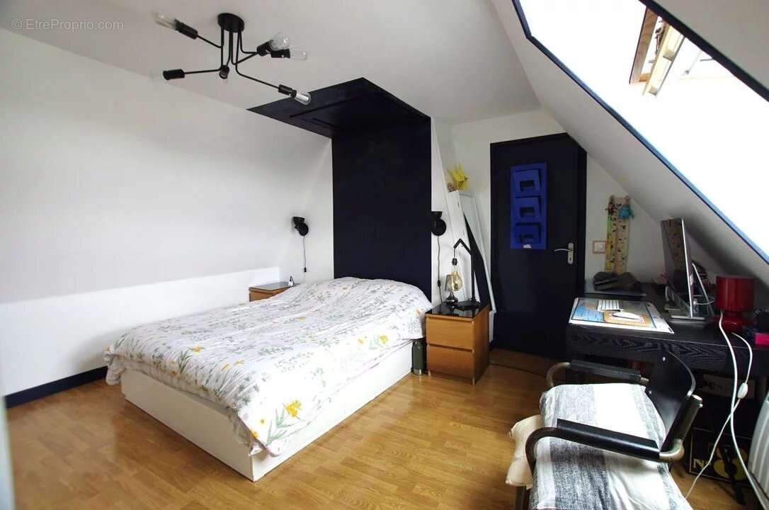 Maison à ULLY-SAINT-GEORGES