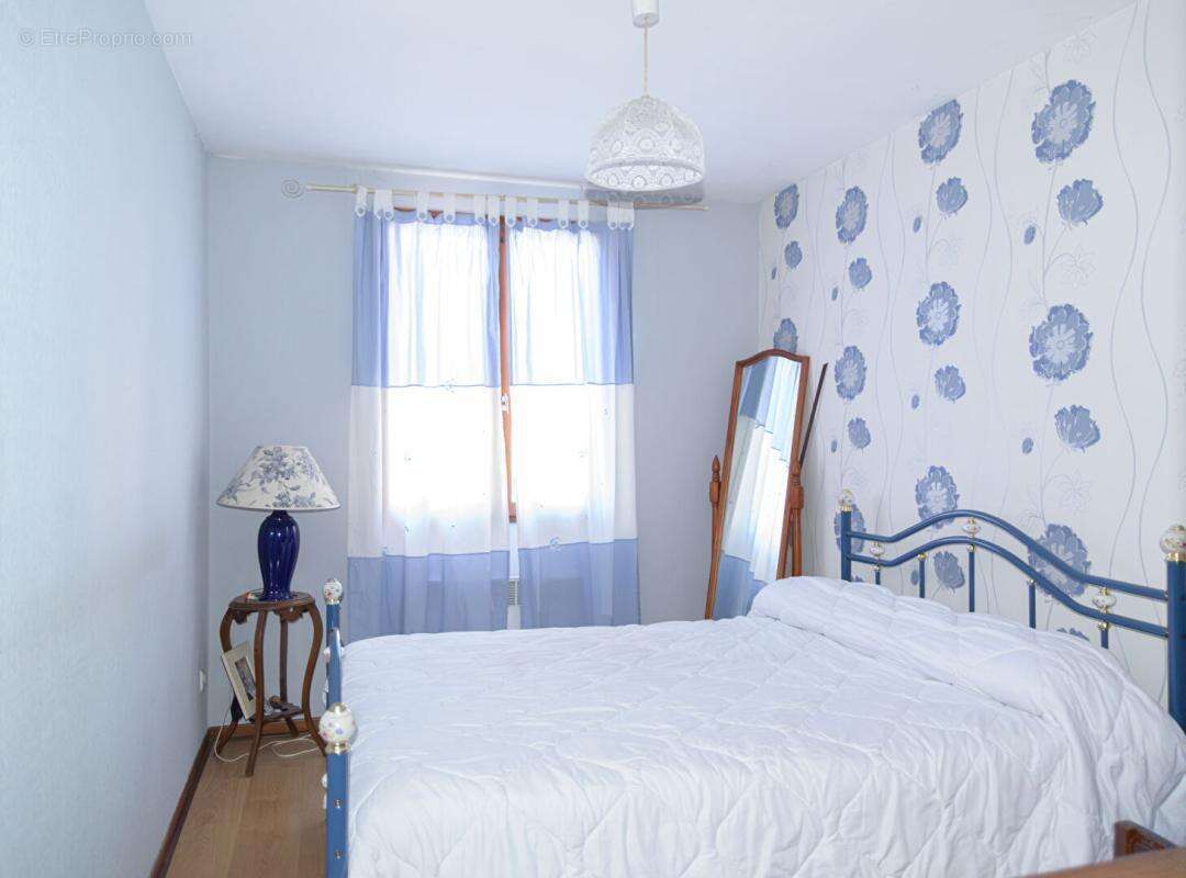 Villa de Plain-Pied avec Grand Garage ? 3 Chambres - photo 10
