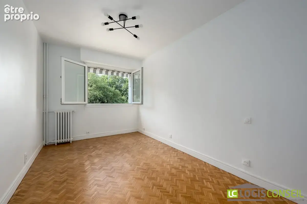 Appartement 4 pièces 78 m² à vendre à Chatenay-Malabry (92290) - photo 8